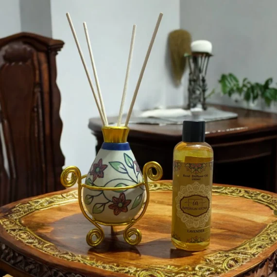Imperium Lavender Reed Diffuser Set (Ceramic with Golden Brass Neck)