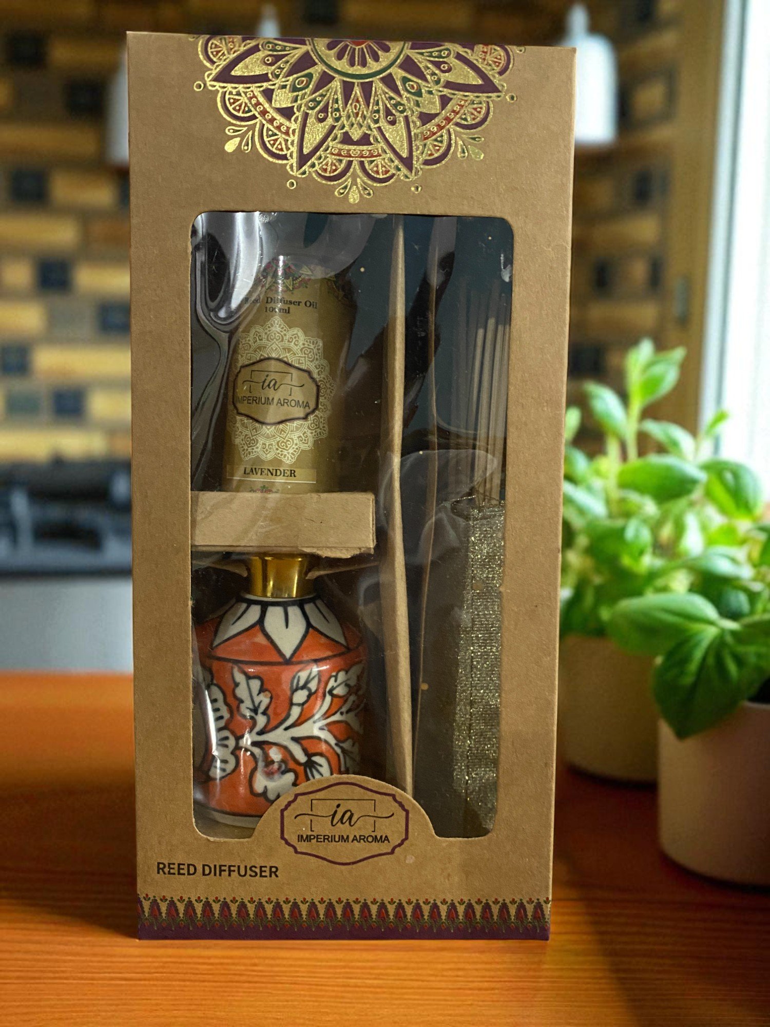 Imperium Lavender Reed Diffuser Set (Ceramic with Golden Brass Neck) - Image 2