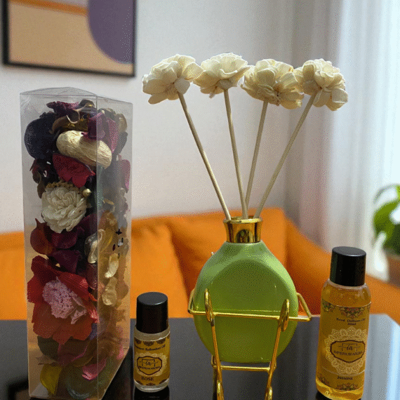 Imperium Aroma Jasmine Reed Diffuser Gift Set (Ceramic Pot with Golden Brass Neck)