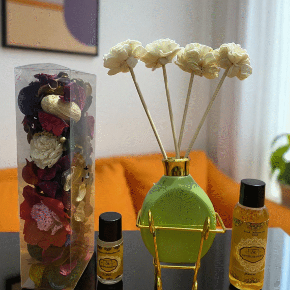 Imperium Aroma Jasmine Reed Diffuser Gift Set (Ceramic Pot with Golden Brass Neck)