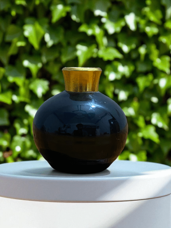 Imperium Aroma Lavender Reed Diffuser Set (Ceramic Pot with Golden Brass Neck) - Image 3